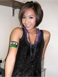 可岚资料,音乐才女的多彩人生与音乐旅程